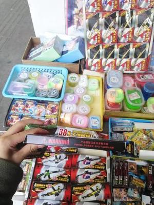 莞城校園周邊環(huán)境隱憂 無(wú)證經(jīng)營(yíng)、問(wèn)題商品與流動(dòng)攤販待整治