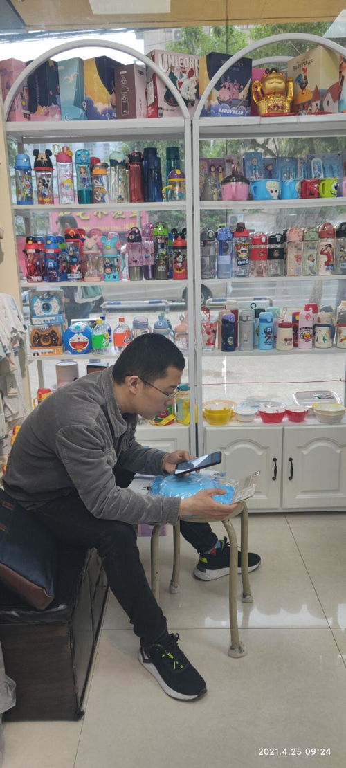 守護(hù)童心，護(hù)航成長(zhǎng)——區(qū)市場(chǎng)局開(kāi)展兒童玩具及學(xué)生用品專(zhuān)項(xiàng)檢查行動(dòng)